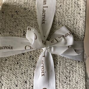 Kristian Lacroix Knot Merino Wool Throw Blanket New With Tags 50 To 70